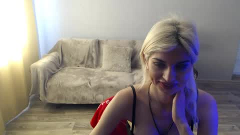 sexybeatriice online show from 16, 6, 2026