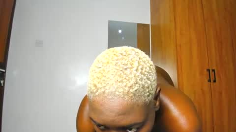 sexybootydoll online show from 11, 6, 2026