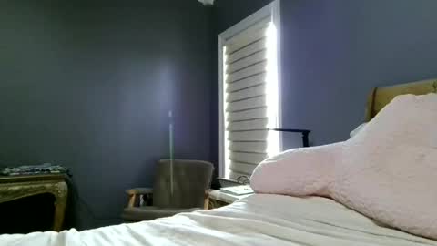 LisaisLuscious online show from 9, 6, 2026