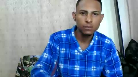 Snapshot of sexyleon69 chatting on 25, 6, 2026 Sexy leon online show from 25, 6, 2026