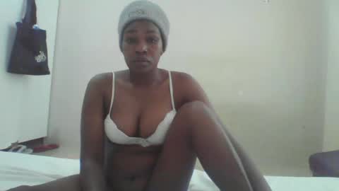 sexylindah online show from 15, 6, 2026