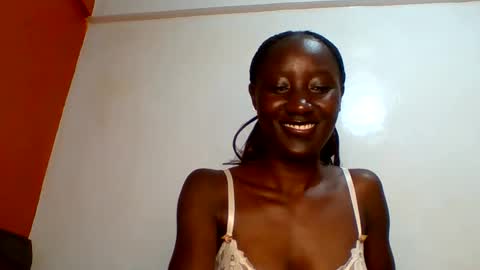 sexylucia5 online show from 28, 5, 2026