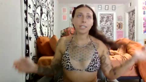 Snapshot of sexytatslut369 chatting on 12, 6, 2026 sexytatslut369 online show from 12, 6, 2026
