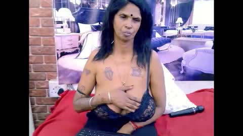 sexyva4u2luv online show from 9, 6, 2026