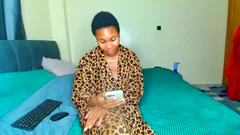 shee13 online show from 26, 2, 2026