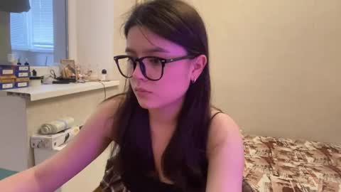 Marie online show from 7, 6, 2026