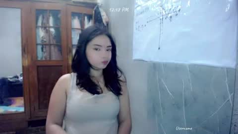 Snapshot of shy_innocent_girl chatting on 16, 6, 2026 shy_innocent_girl online show from 16, 6, 2026