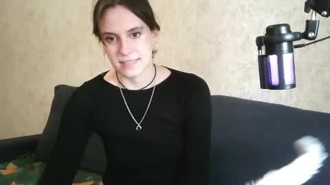 shy_miracle online show from 3, 6, 2026