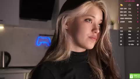 Akemi online show from 15, 6, 2026