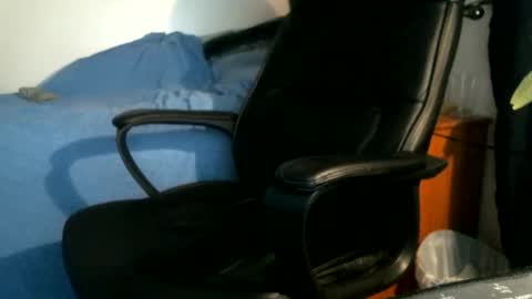 Snapshot of shyboyhugecum2020 chatting on 10, 6, 2026 shyboyhugecum2020 online show from 10, 6, 2026