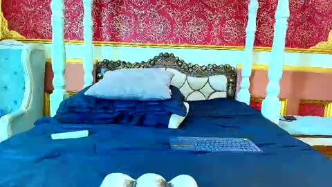 SinnaDark online show from 15, 5, 2026