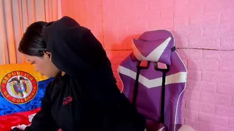 sienna_lux01 online show from 18, 6, 2026