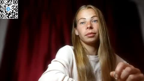 JULIANA online show from 5, 6, 2026