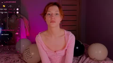 silly___woman online show from 23, 6, 2026