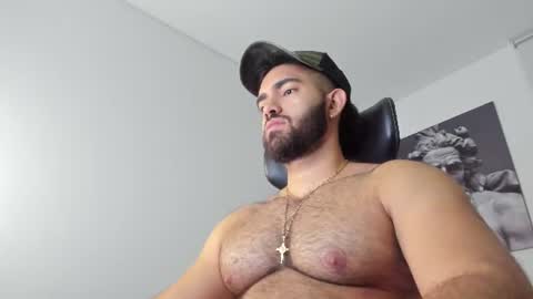 simon_leon01 online show from 13, 6, 2026
