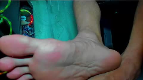 only foot                         worshipers here online show from 24, 6, 2026