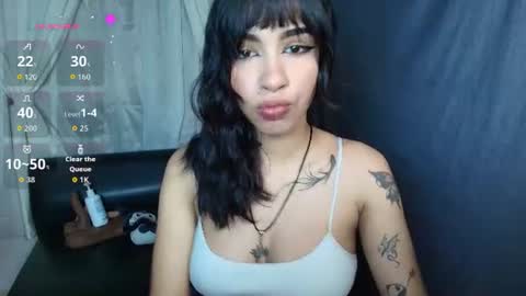Emily Rojas online show from 20, 6, 2026
