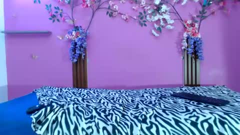 Snapshot of skinnysofia18 chatting on 11, 6, 2026 sofia online show from 11, 6, 2026