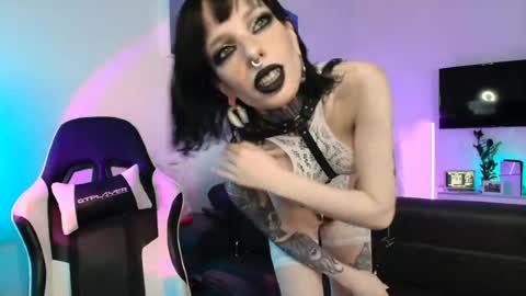 sleeperly online show from 19, 6, 2026