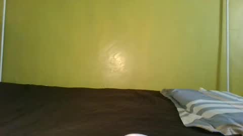 Snapshot of slim_girl01 chatting on 19, 6, 2026 slim_girl01 online show from 19, 6, 2026