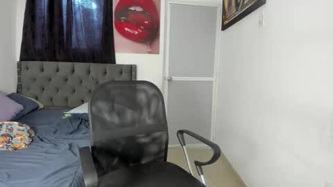 slim_master12 online show from 27, 5, 2026