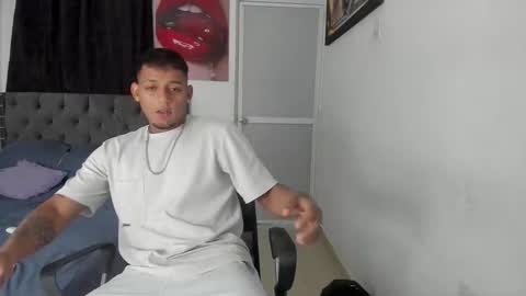 slim_master12 online show from 30, 5, 2026