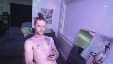 Snapshot of slomoblendz chatting on 12, 3, 2025 slomoblendz online show from 12, 3, 2025