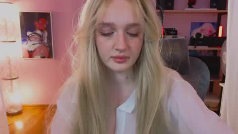 Ellie online show from 9, 5, 2026