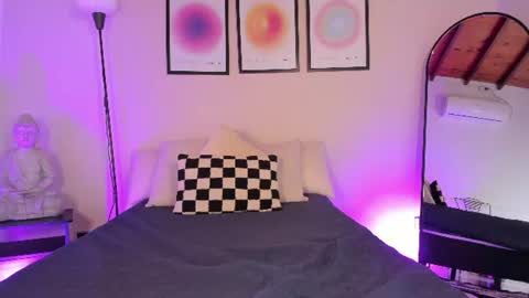 Sofi Vega online show from 14, 6, 2026