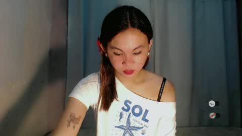 sofia_sweetheart18 online show from 11, 6, 2026
