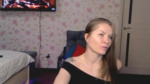  Kaitbrunette and SofiblondeWelcome room Private is Open  Make us happy online show from 15, 5, 2026