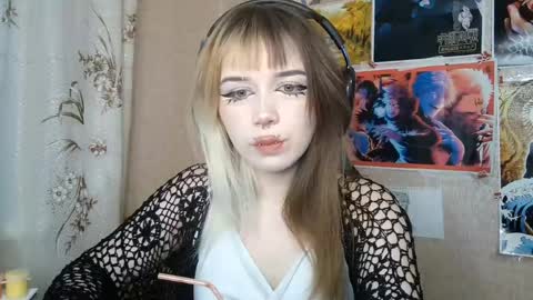 Mila online show from 25, 5, 2026