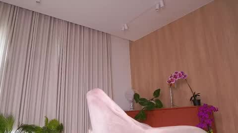 Sofia  online show from 9, 6, 2026