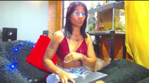 Sophi Bonny online show from 17, 2, 2025