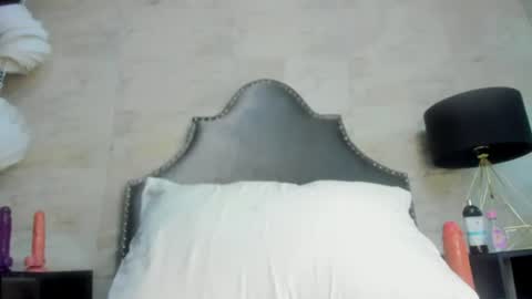 Sophia  online show from 24, 6, 2026