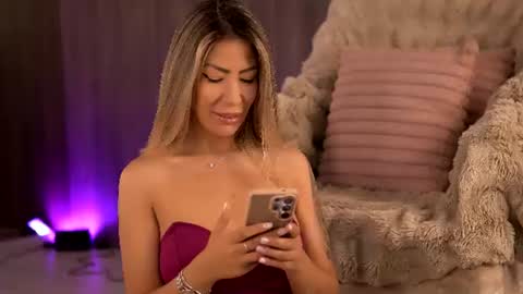 Sophie online show from 16, 6, 2026