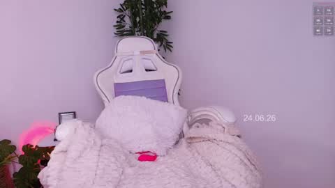 M A R I A N A online show from 25, 6, 2026