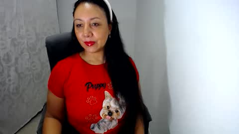 soy Elena online show from 8, 6, 2026