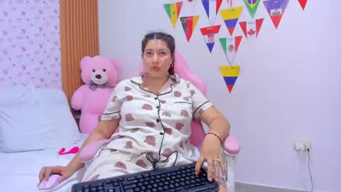 SoyQueen online show from 13, 7, 2026