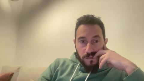 spainmenhot69 online show from 27, 12, 2024