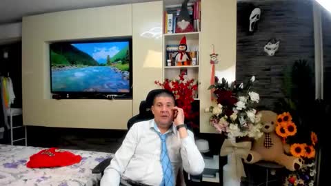 Snapshot of spartandaddy48 chatting on 8, 5, 2026 Spartan online show from 8, 5, 2026