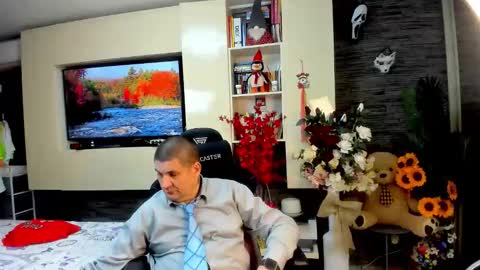 Snapshot of spartandaddy48 chatting on 12, 5, 2026 Spartan online show from 12, 5, 2026