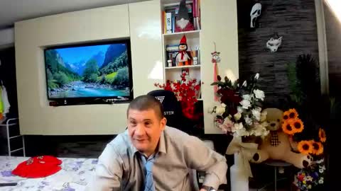 Snapshot of spartandaddy48 chatting on 16, 5, 2026 Spartan online show from 16, 5, 2026