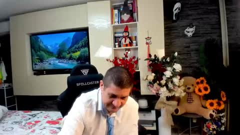 Snapshot of spartandaddy48 chatting on 20, 5, 2026 Spartan online show from 20, 5, 2026