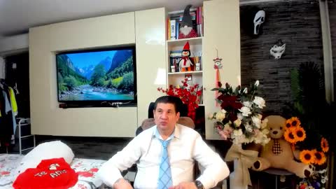 Snapshot of spartandaddy48 chatting on 28, 5, 2026 Spartan online show from 28, 5, 2026
