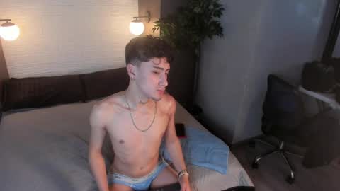 Snapshot of spencerwhite_ chatting on 27, 4, 2026 Spencer online show from 27, 4, 2026