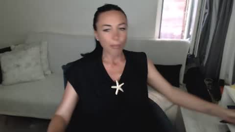 Carla online show from 19, 6, 2026