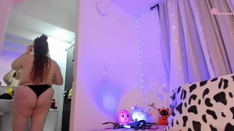 Stacy Boobs  online show from 9, 6, 2026