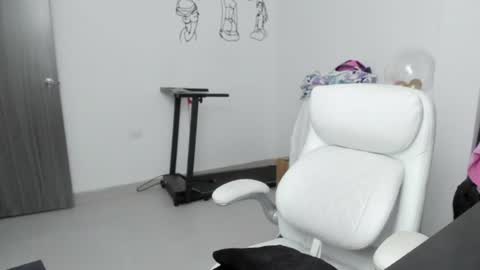 Zulma Yisset online show from 13, 6, 2026