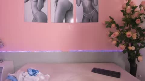 Stefany online show from 12, 6, 2026